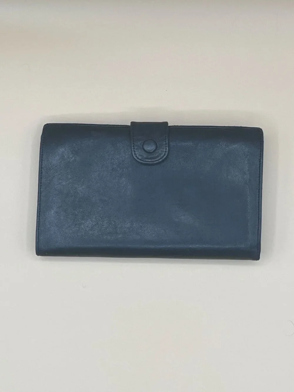 CHANEL Vintage Black Lambskin CC Logo Long Bifold Wallet Gold Kisslock w/ Card